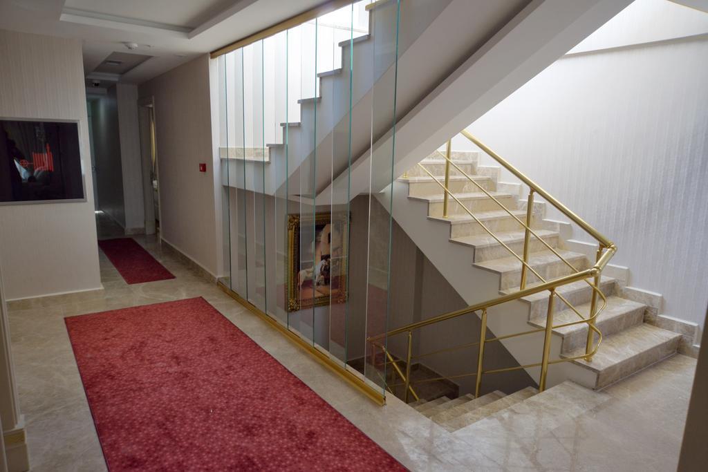 Parmada Hotel Istanboel Buitenkant foto