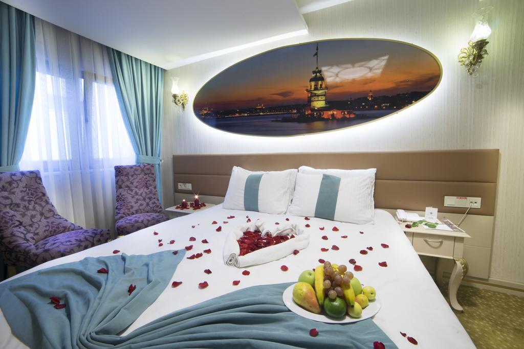 Parmada Hotel Istanboel Buitenkant foto